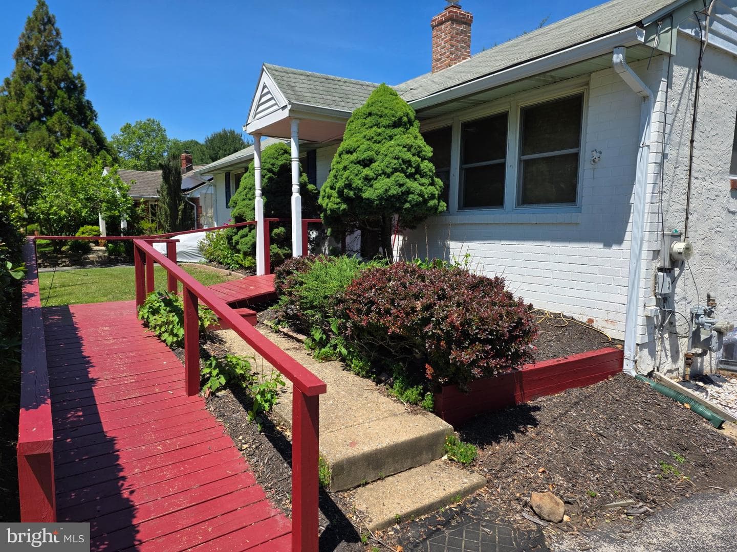 20 Karen Drive photo 3