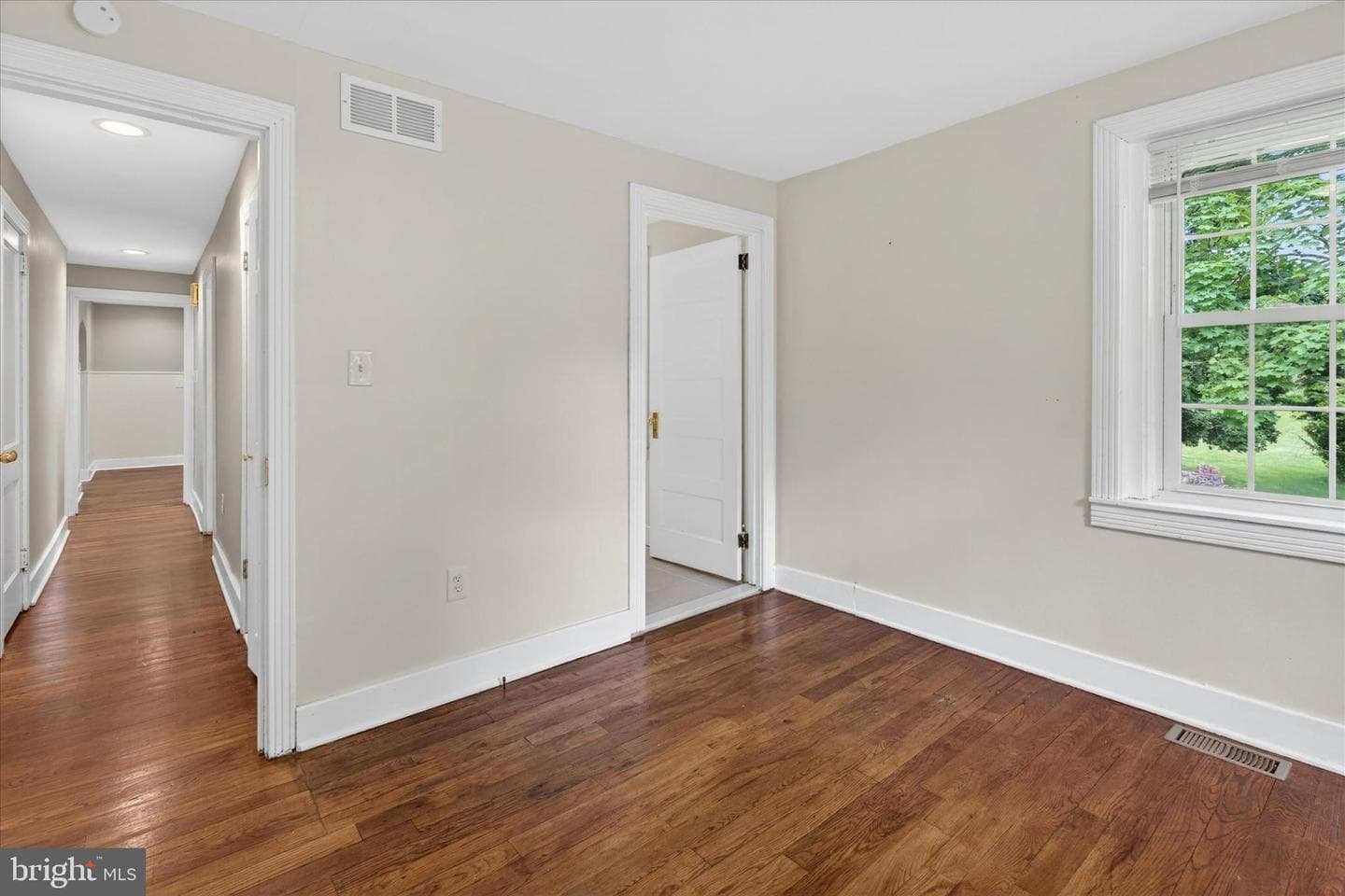 2680 Charlestown Road photo 17