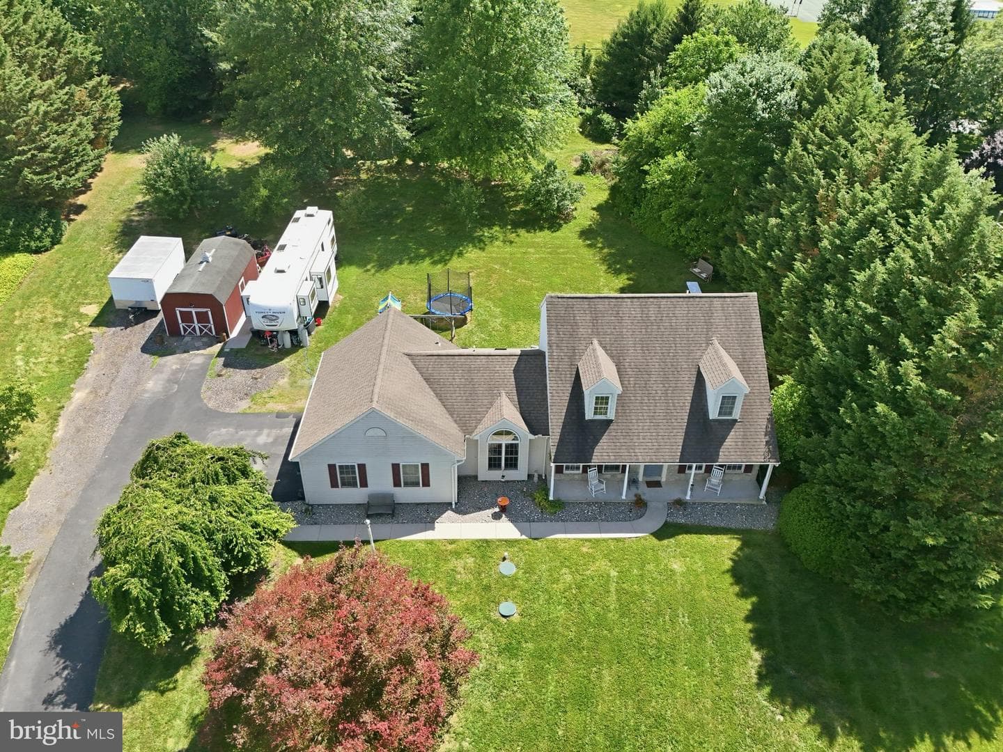 110 Pickering Lane photo 42
