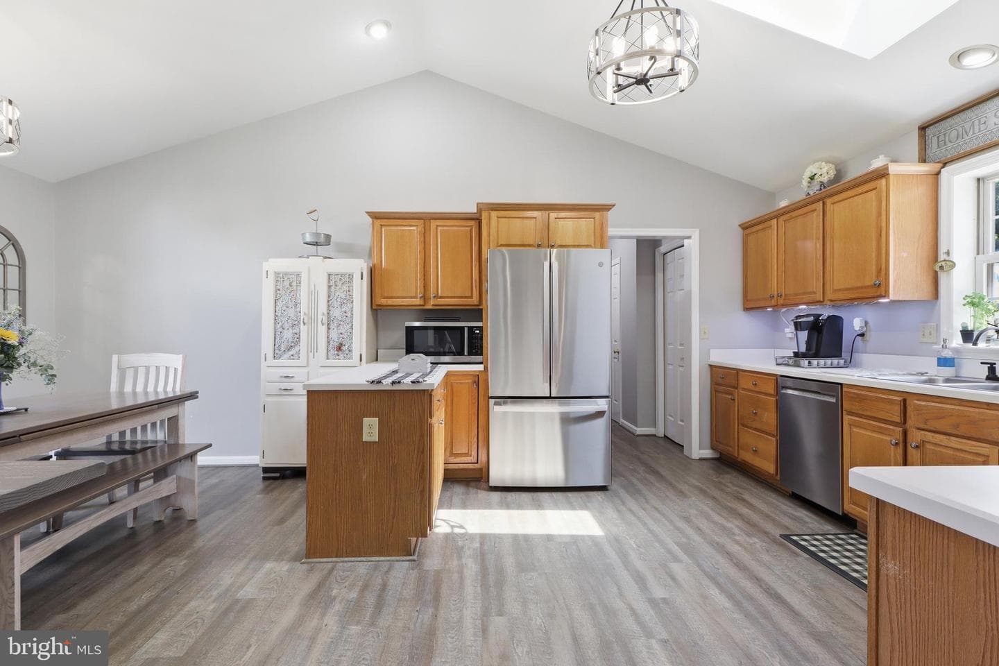 110 Pickering Lane photo 5