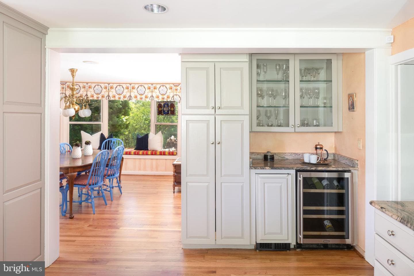 137 Davis Road photo 22