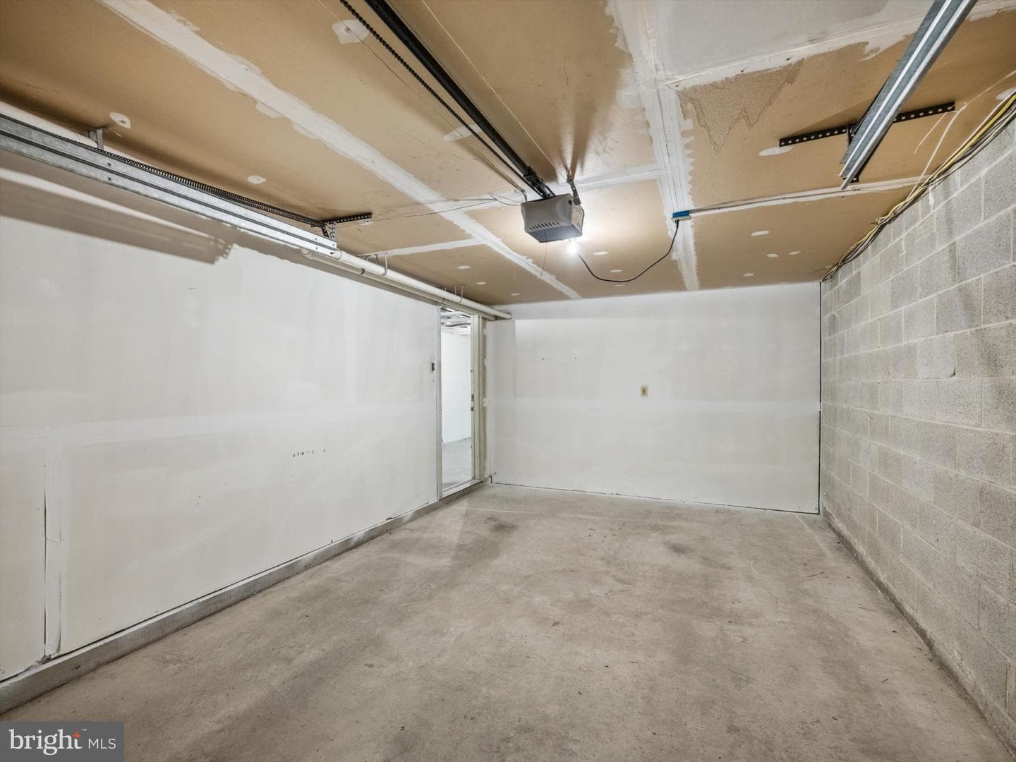 2504 Winterbridge Lane #2504 photo 40