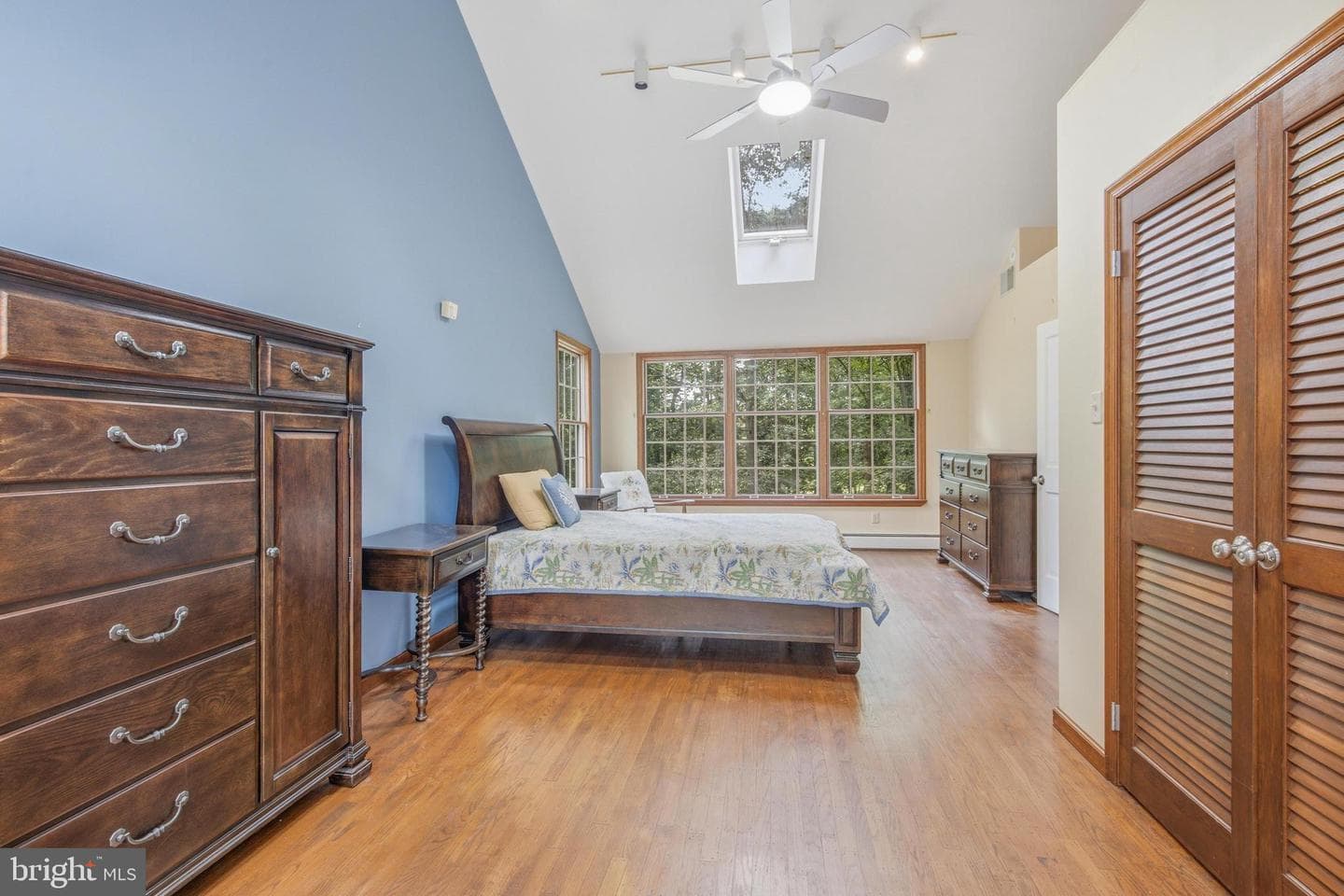 1023 Millstream Drive photo 22