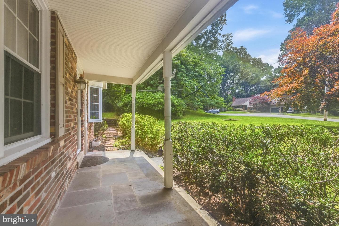 1023 Millstream Drive photo 4