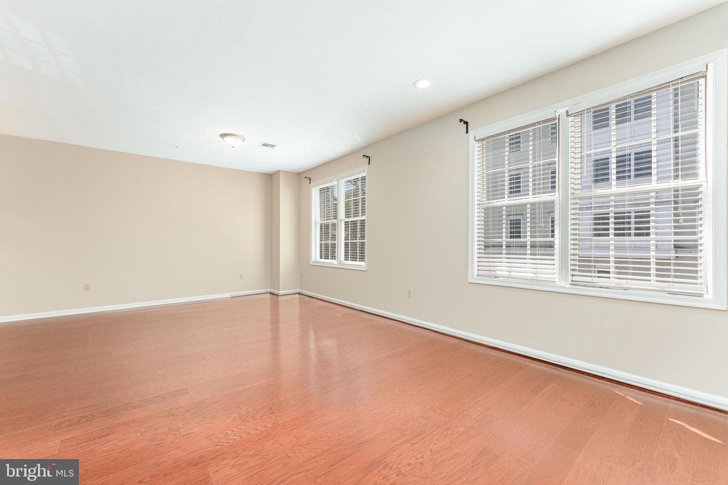 136 Bridge Street #302 photo 15
