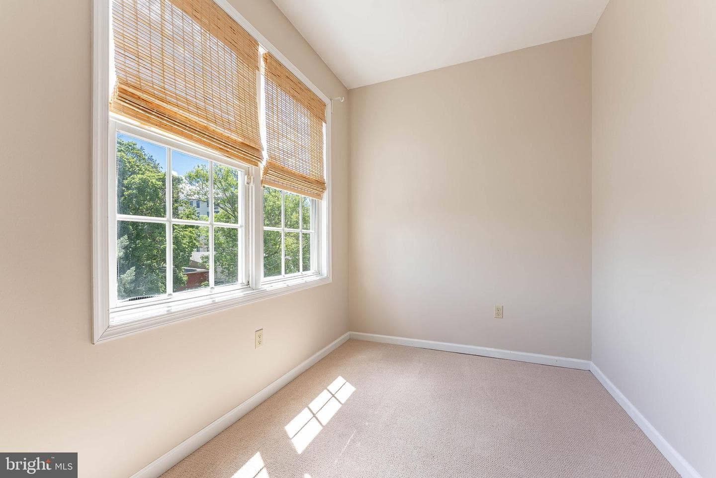 136 Bridge Street #302 photo 24
