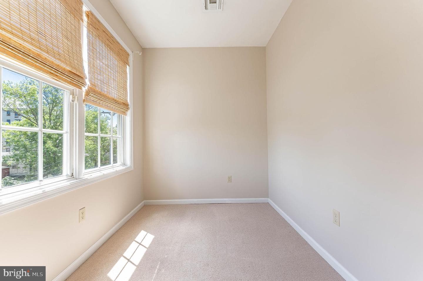 136 Bridge Street #302 photo 26
