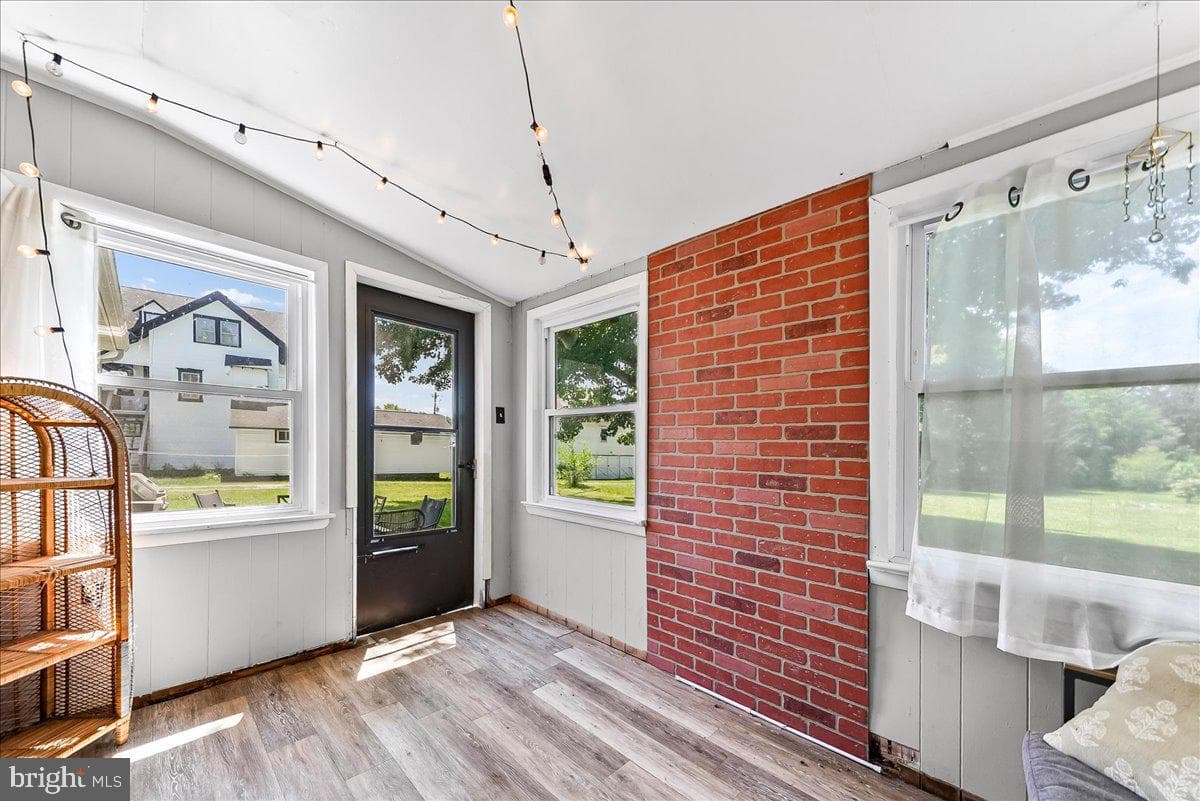 241 Church Street photo 20