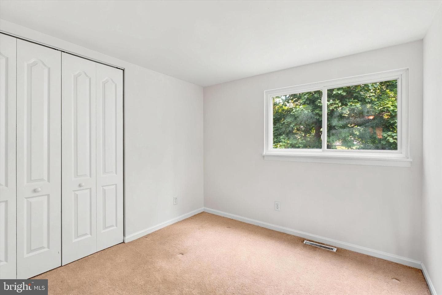 374 S Jennersville Road photo 4