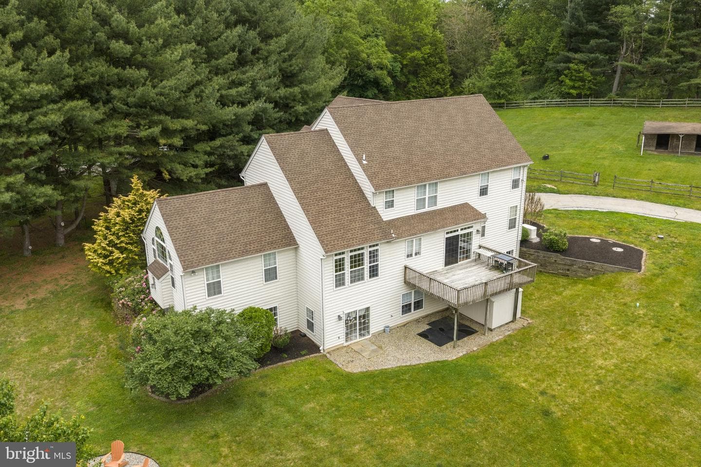 592 W Creek Road photo 46