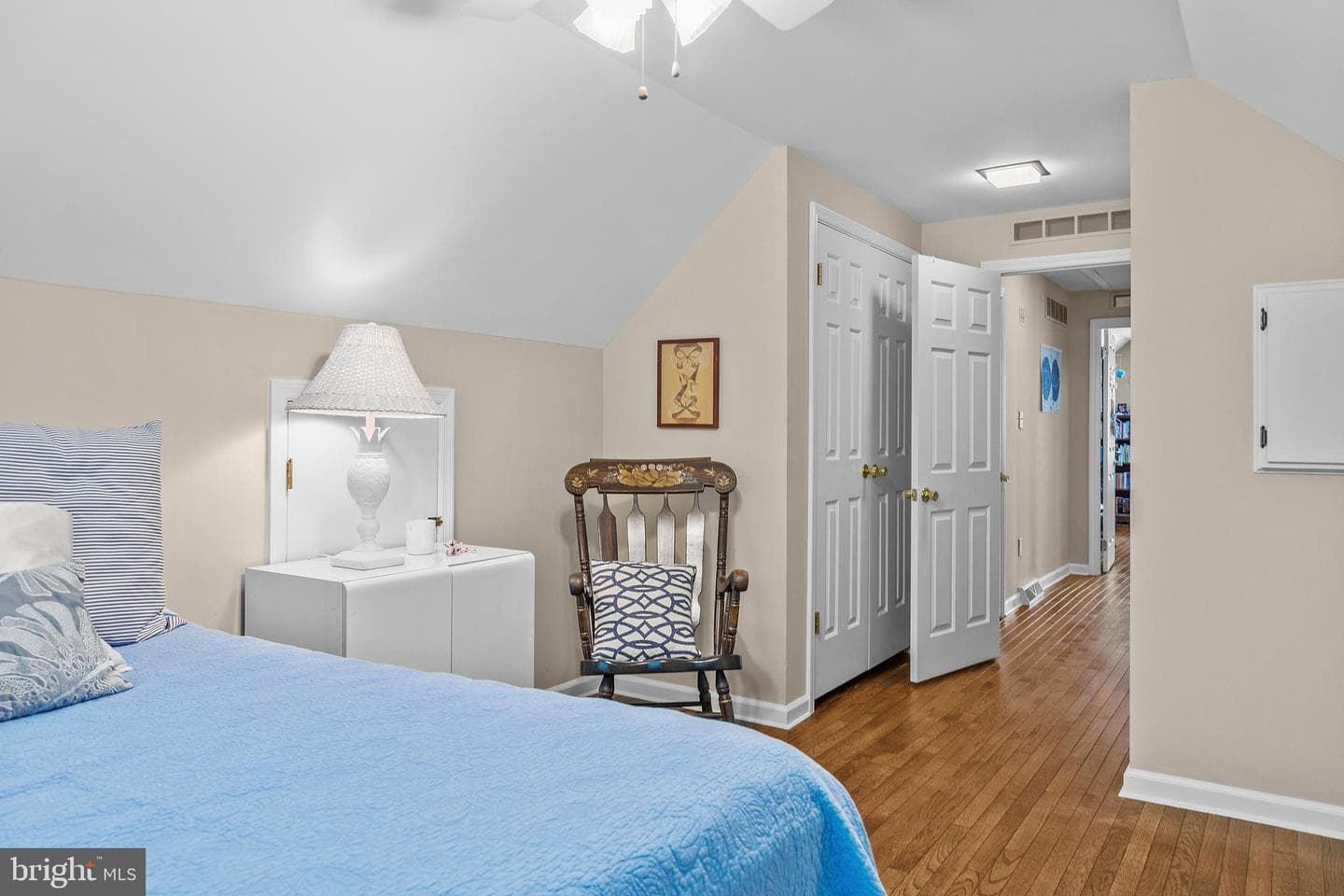 913 Heather Lane photo 29