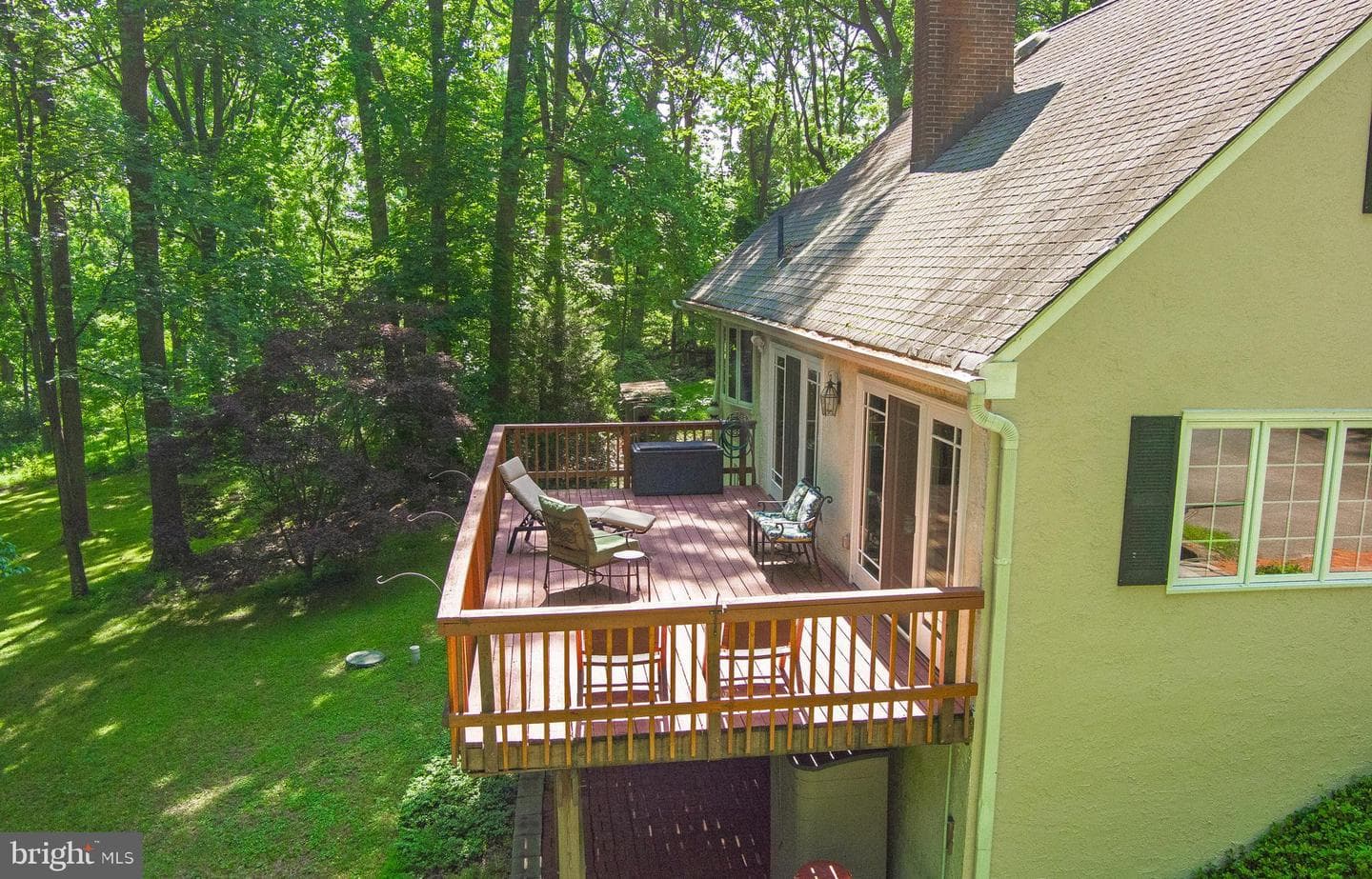 913 Heather Lane photo 35