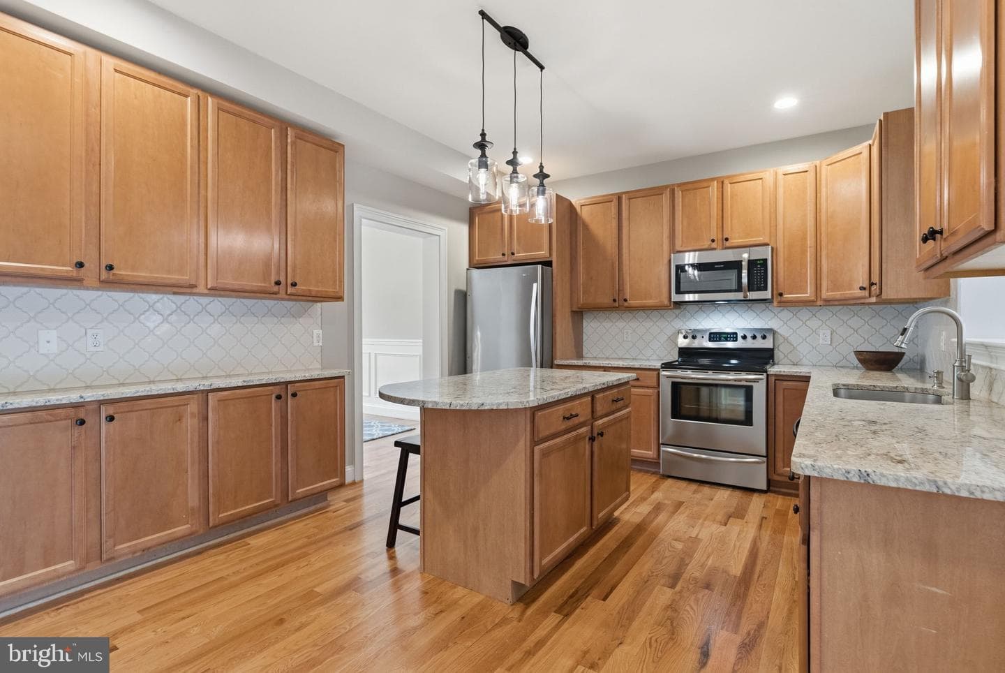 308 E Mulberry Street photo 10