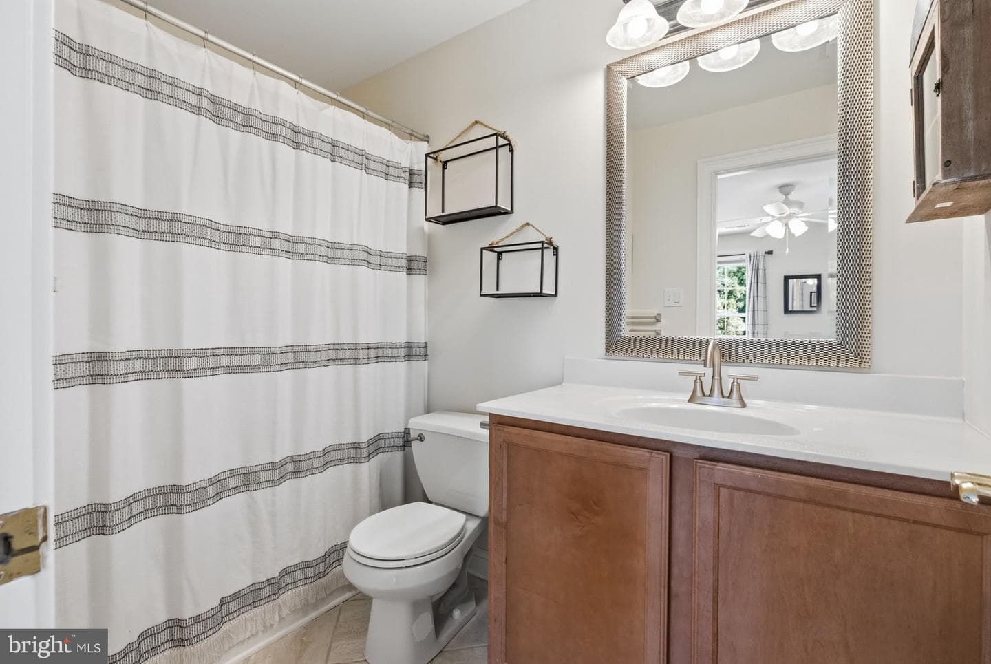 308 E Mulberry Street photo 31