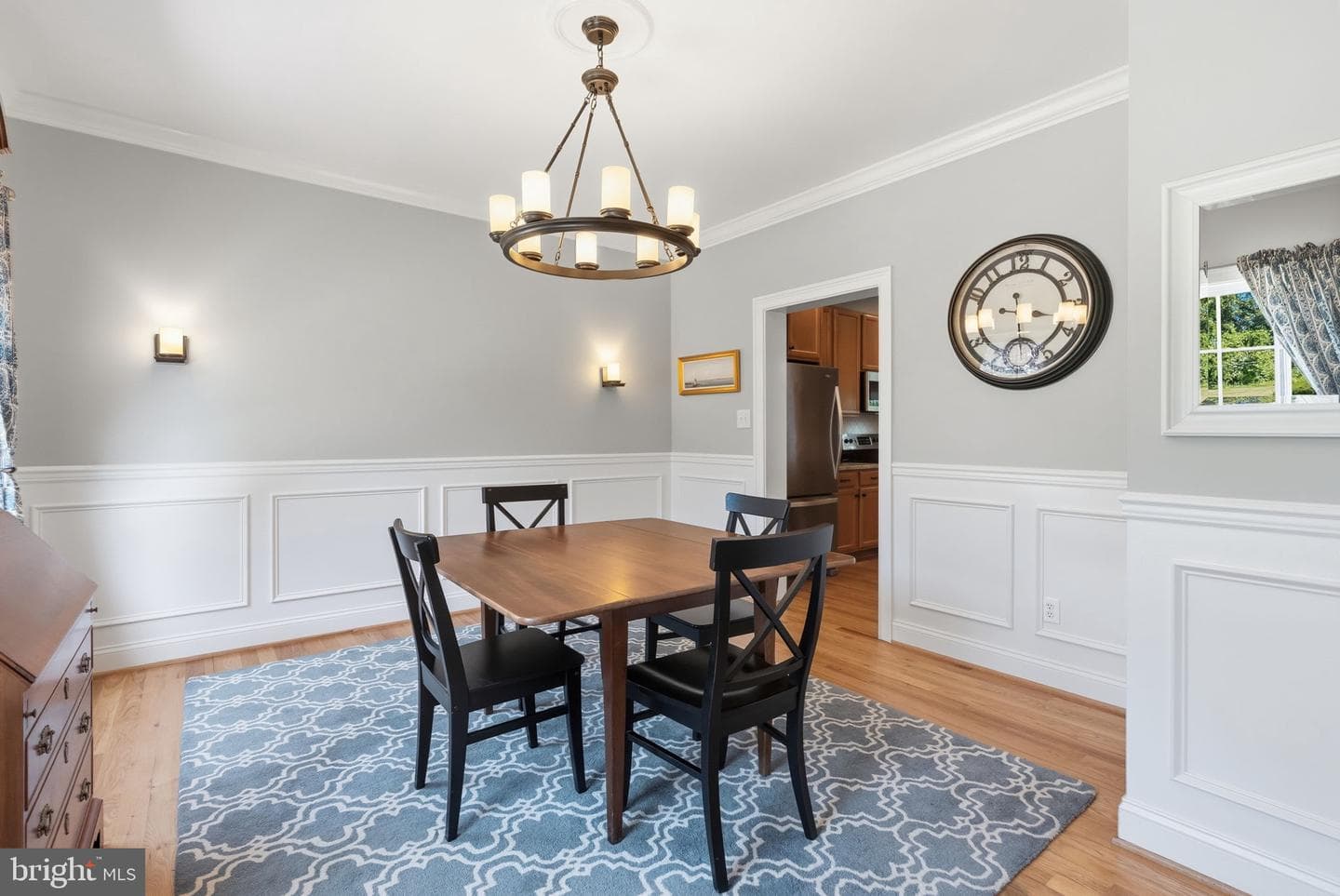 308 E Mulberry Street photo 5