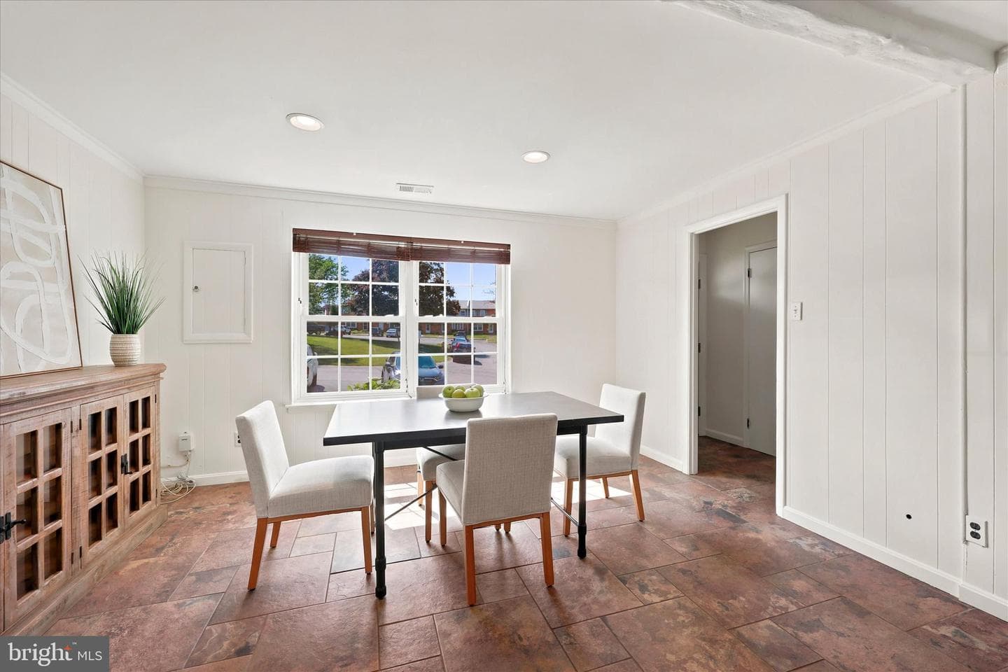 301 Gwynedd Court photo 10