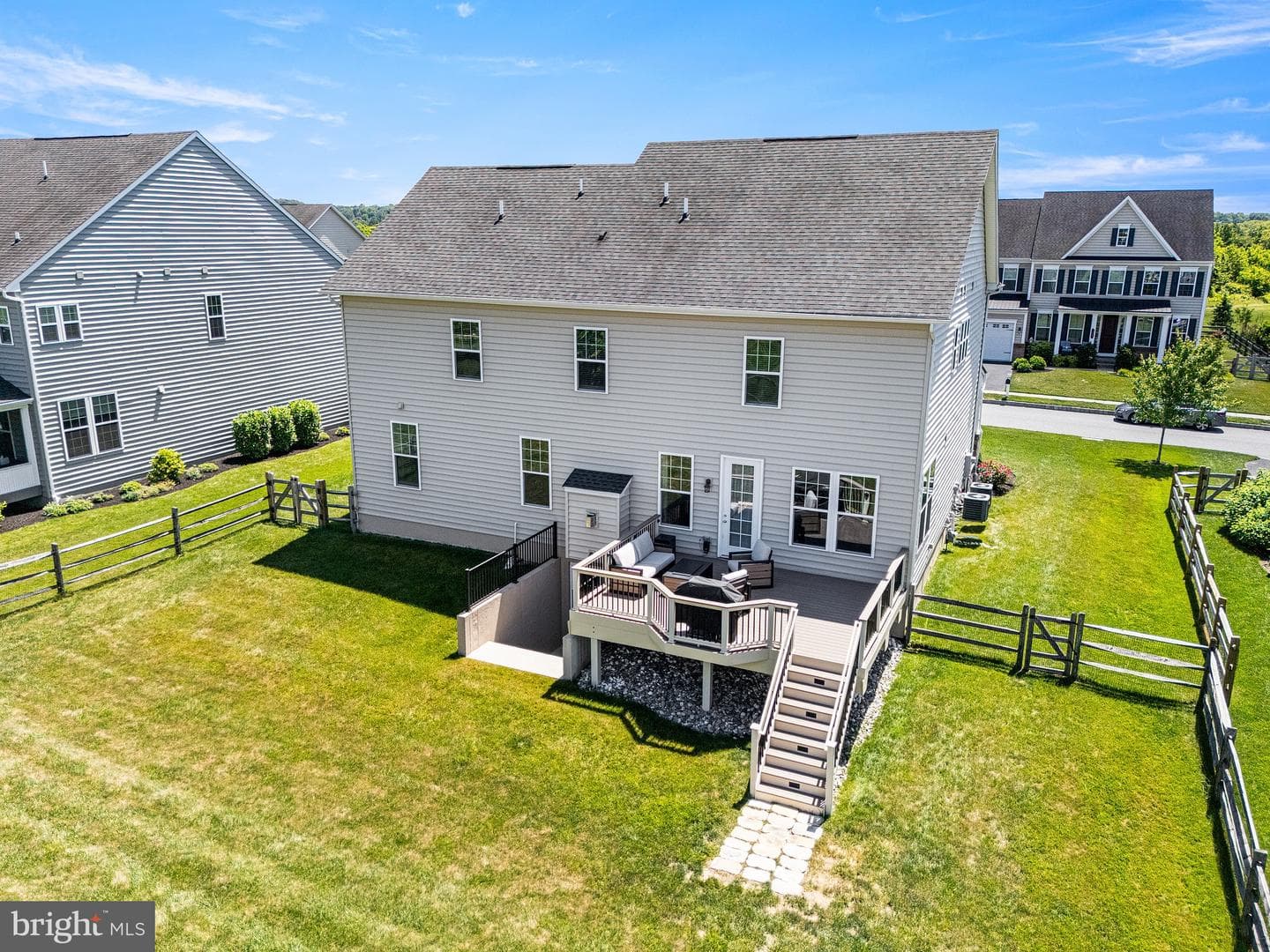 1048 Preserve Lane photo 45