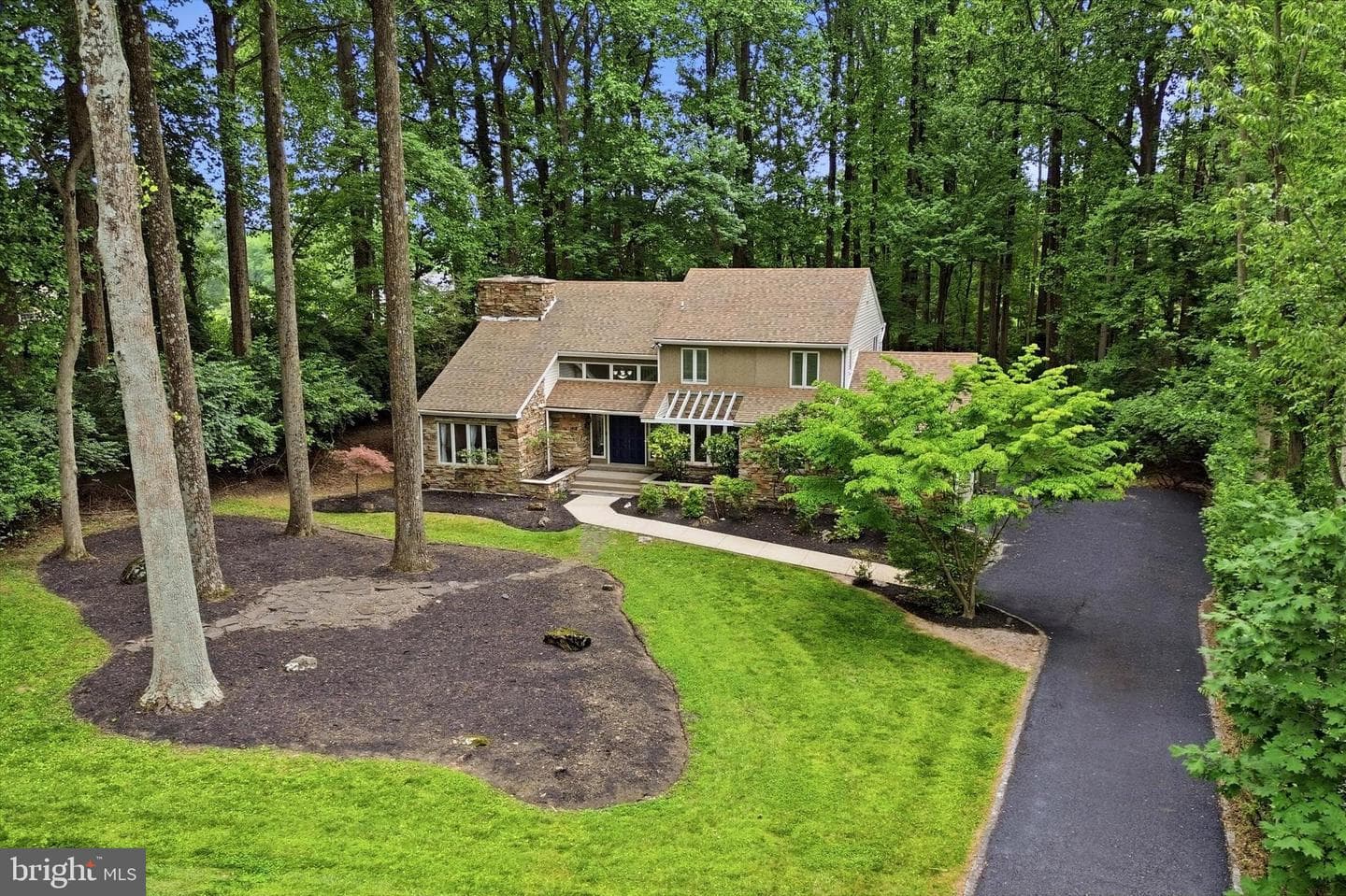 1418 Bramble Lane photo 3