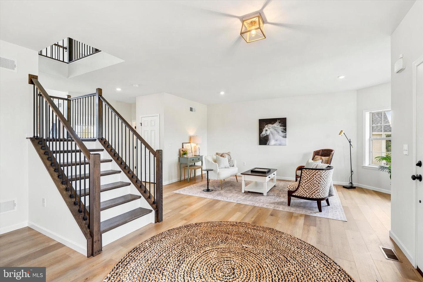 103 Janine Way photo 3