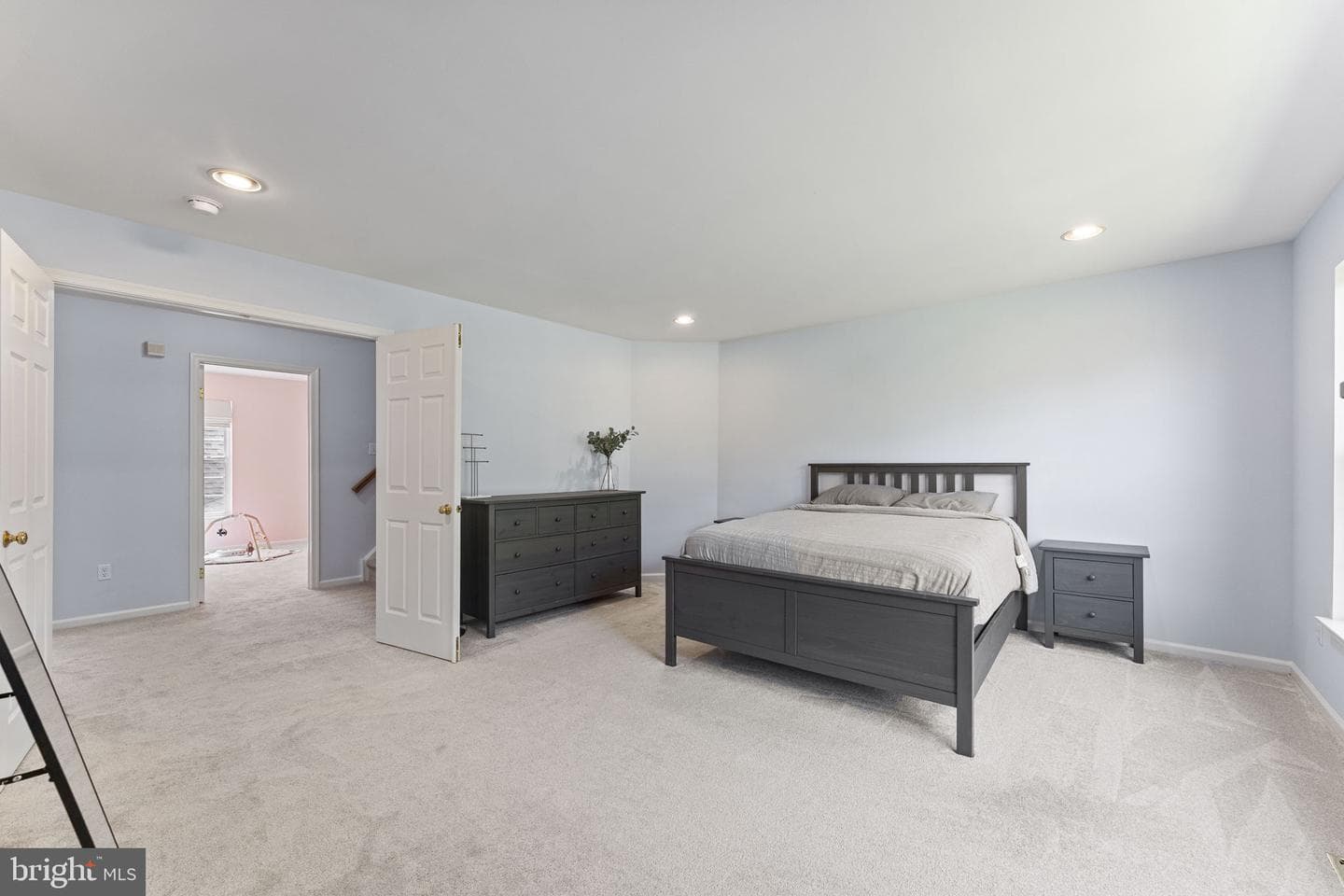 177 Stewarts Court photo 16
