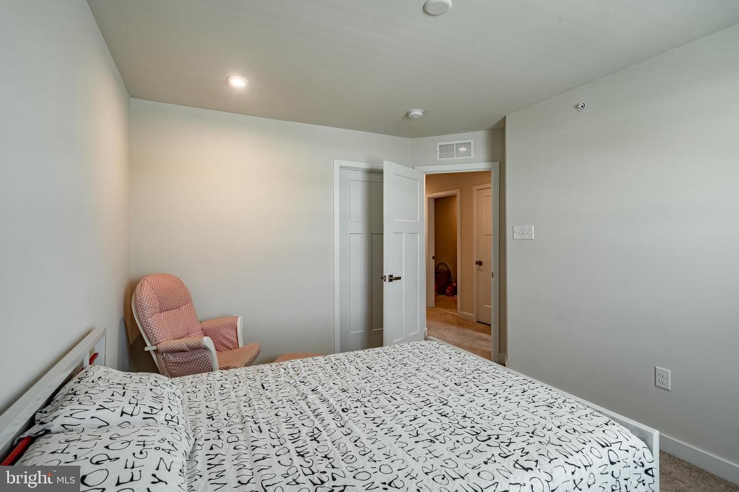 208 Chase Drive photo 12