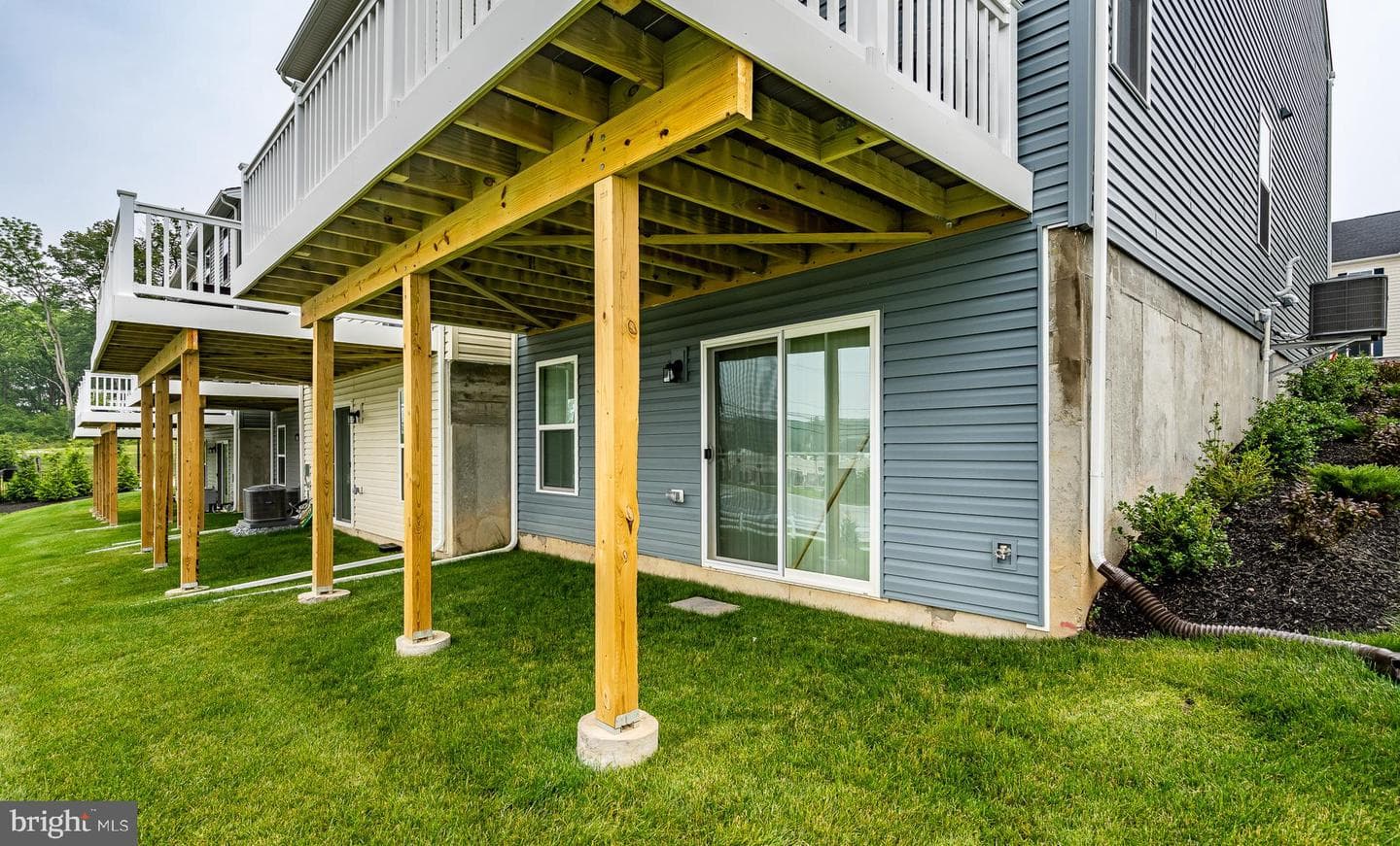 208 Chase Drive photo 25