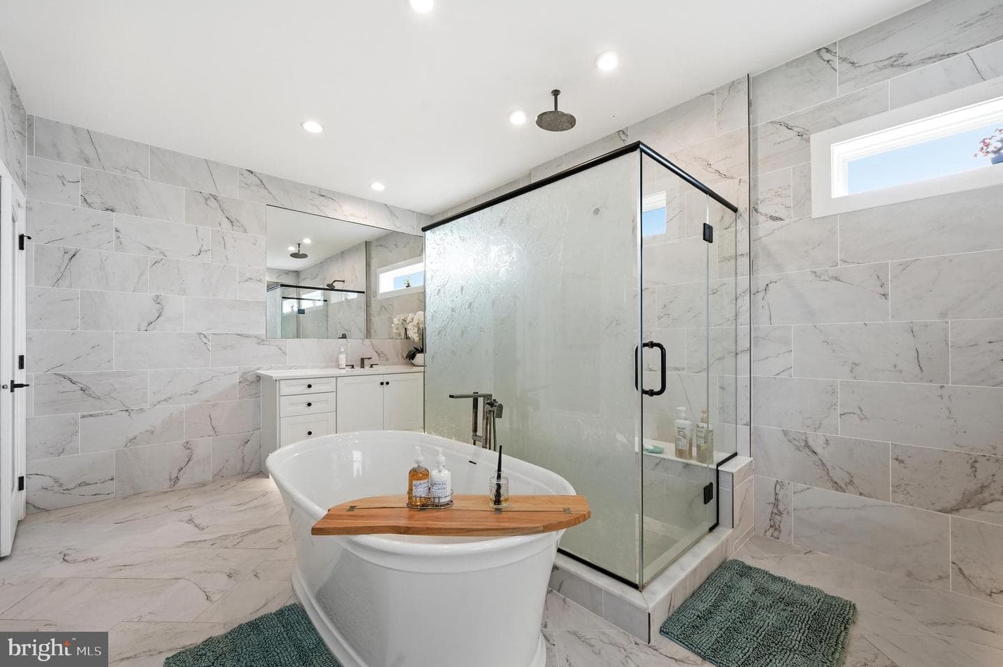 142 Maggie Lane photo 19
