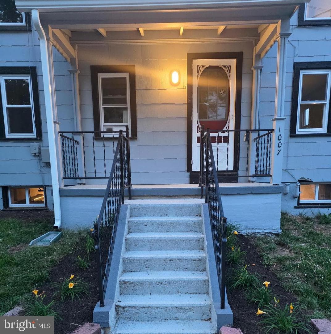 1007 Livingston Avenue photo 7