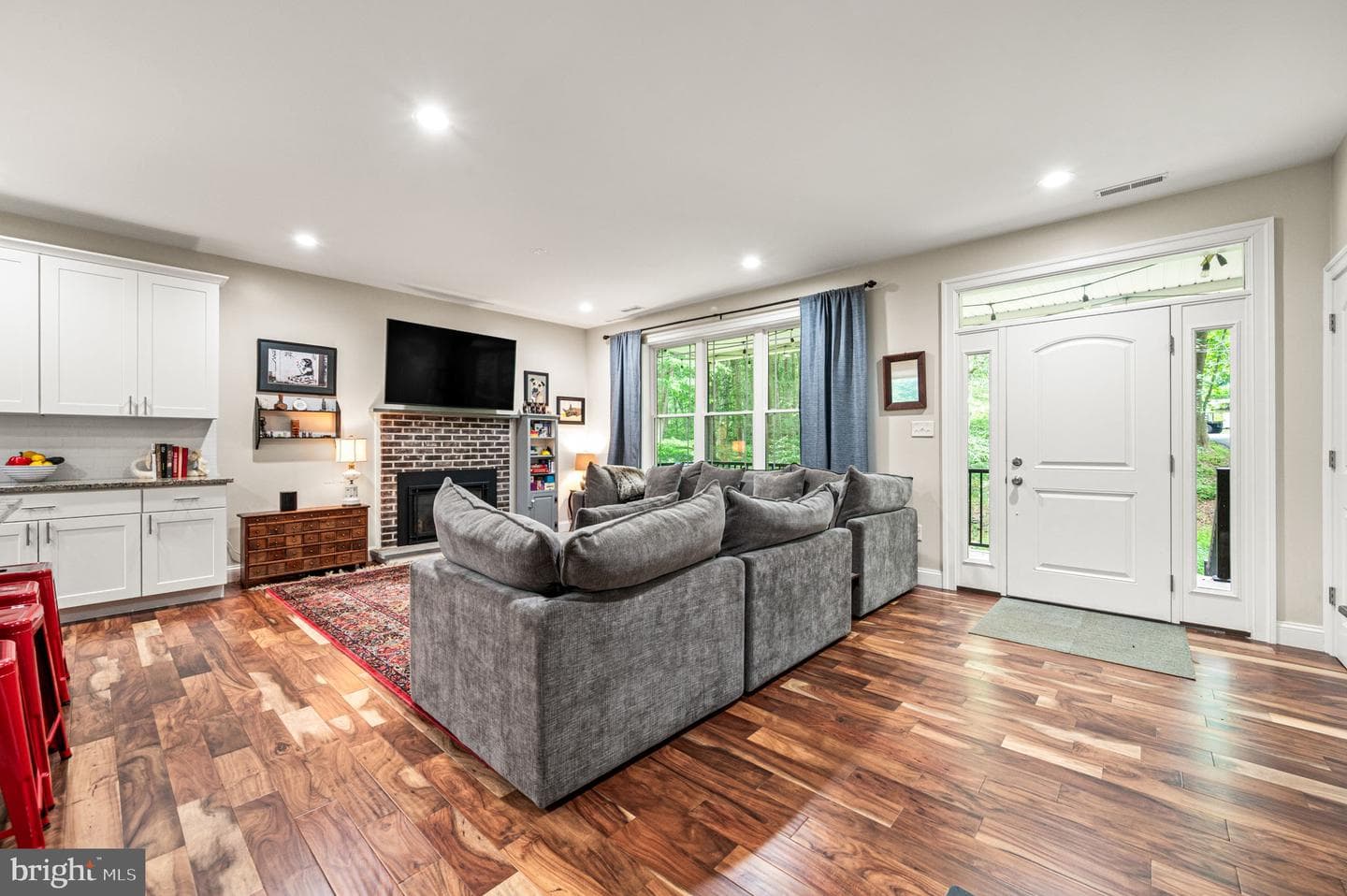 206 Fox Run Lane photo 9