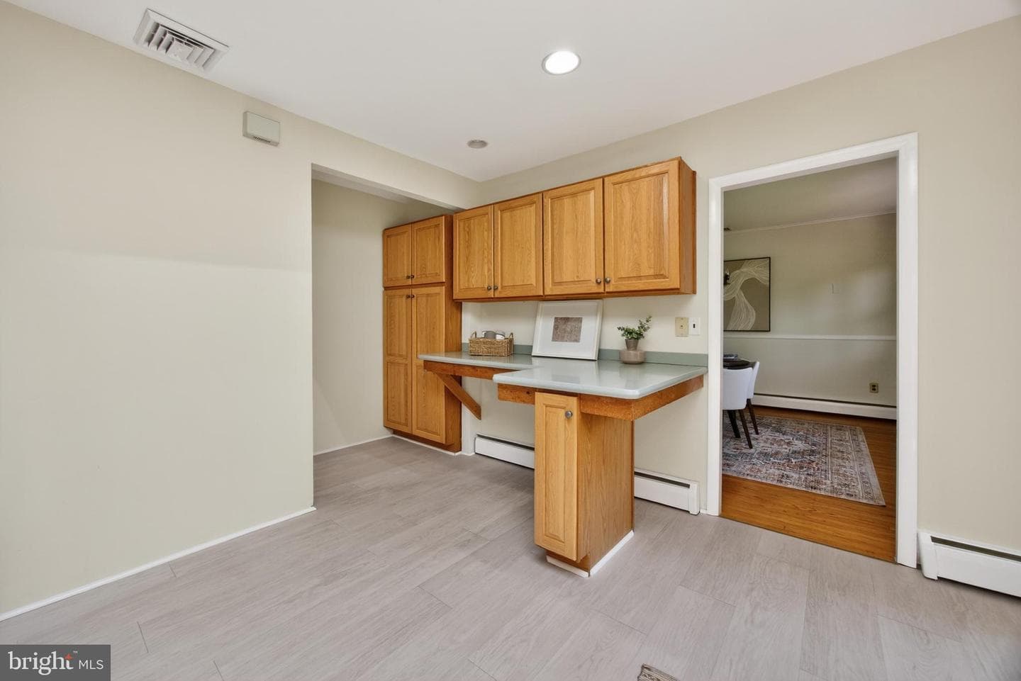1190 Beaumont Road photo 14