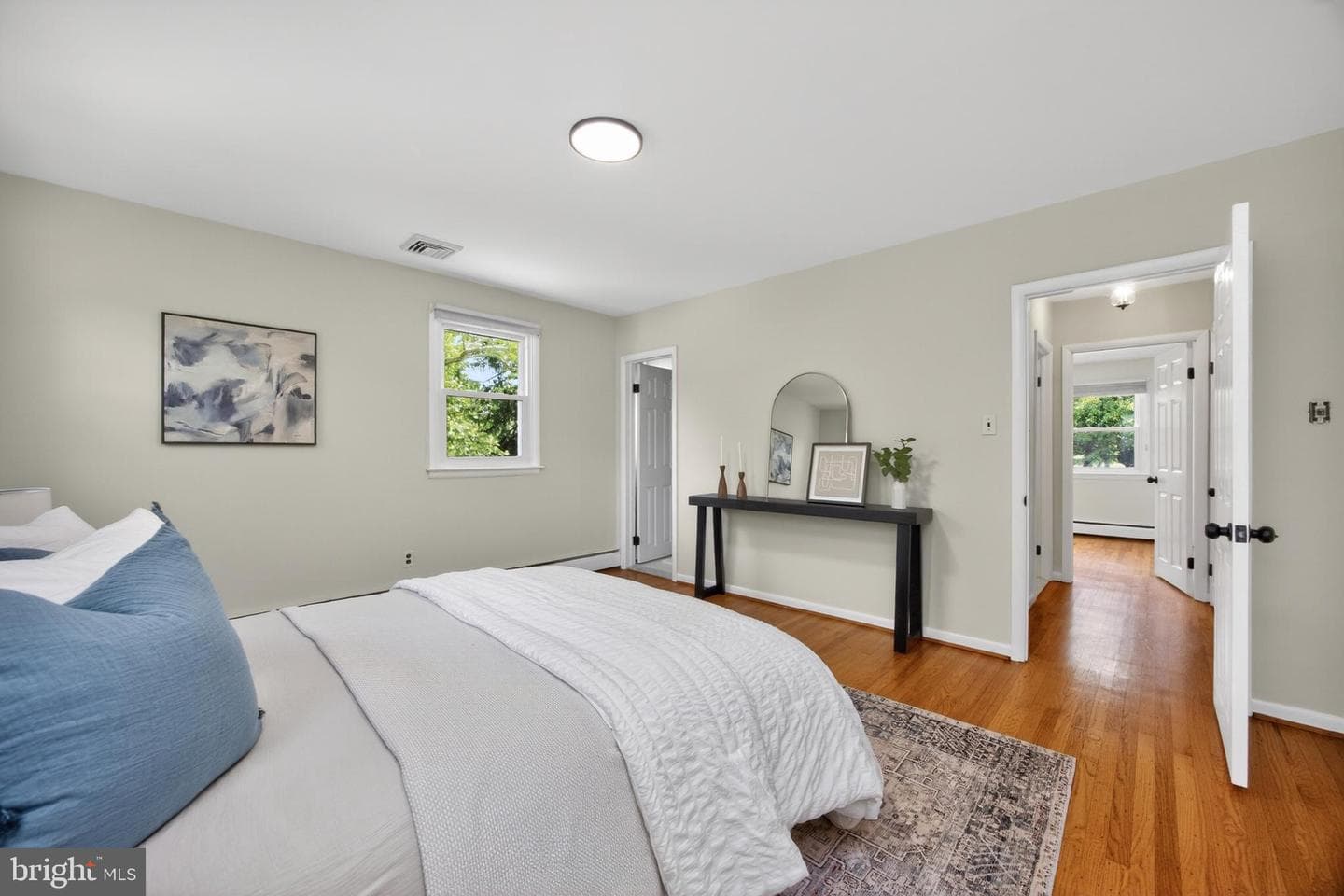 1190 Beaumont Road photo 19