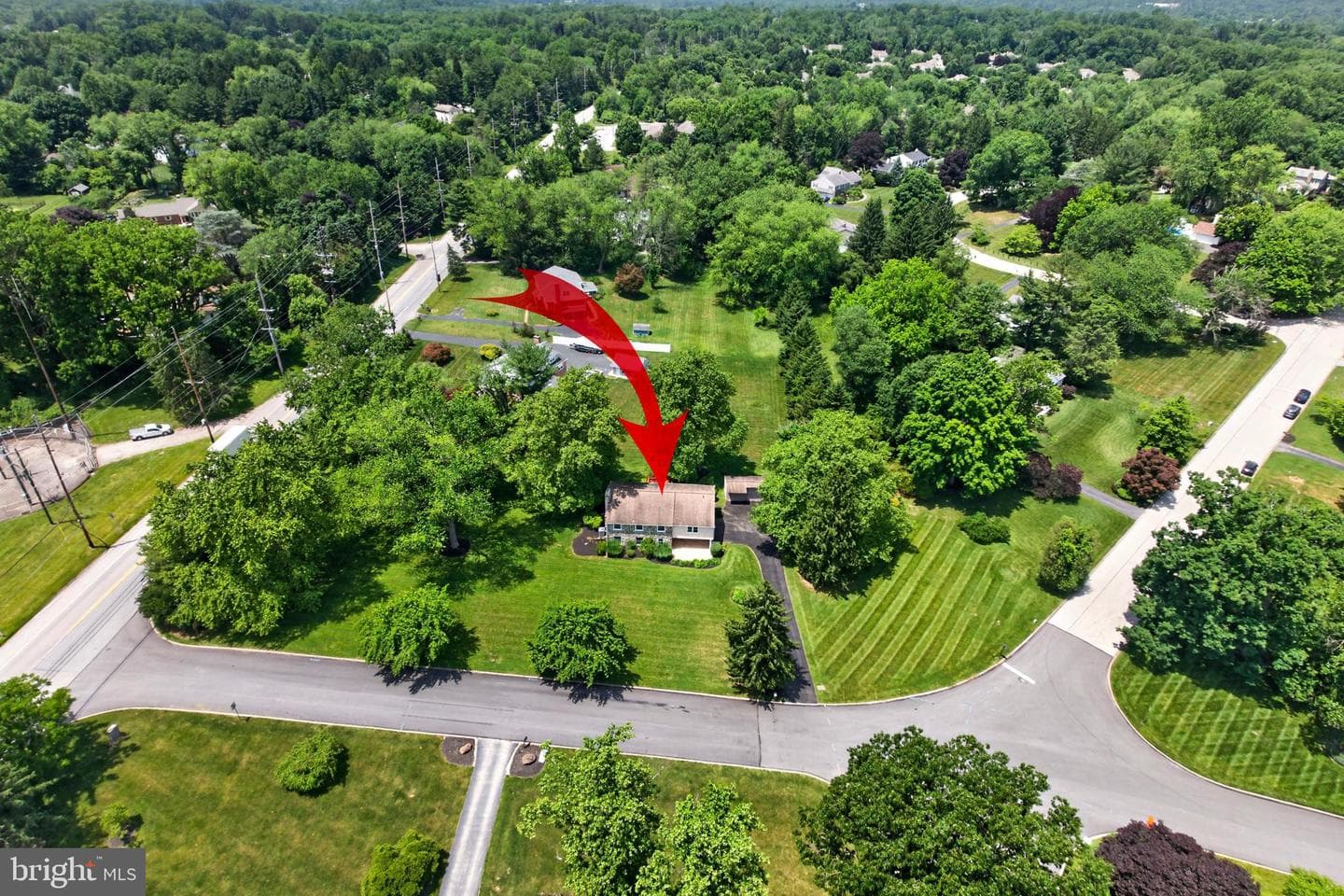 1190 Beaumont Road photo 34