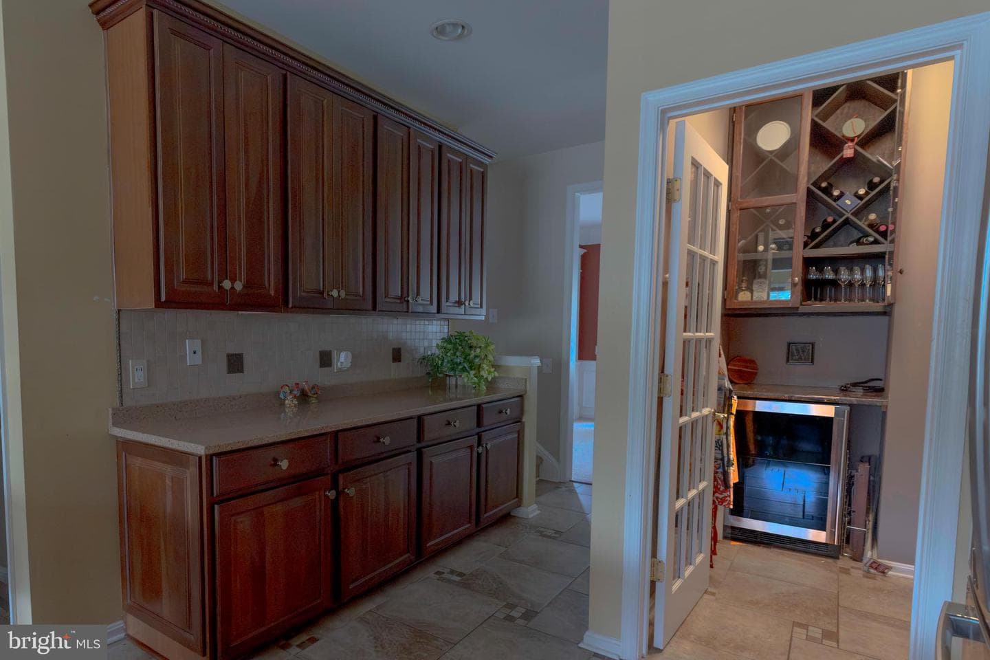 508 Emerson Circle photo 13