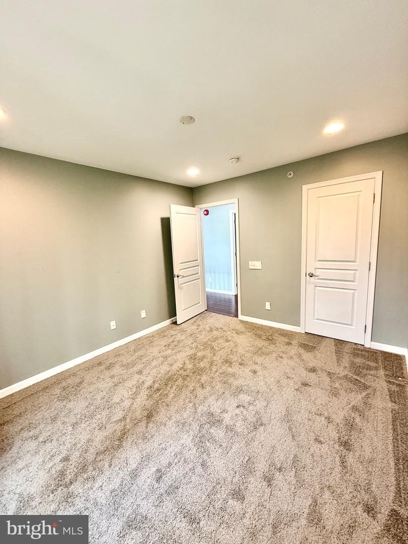 608 Empire Drive photo 28