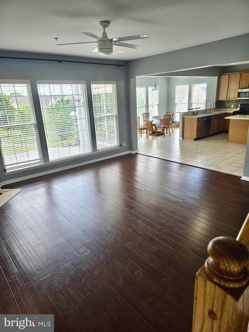 608 Empire Drive photo 9