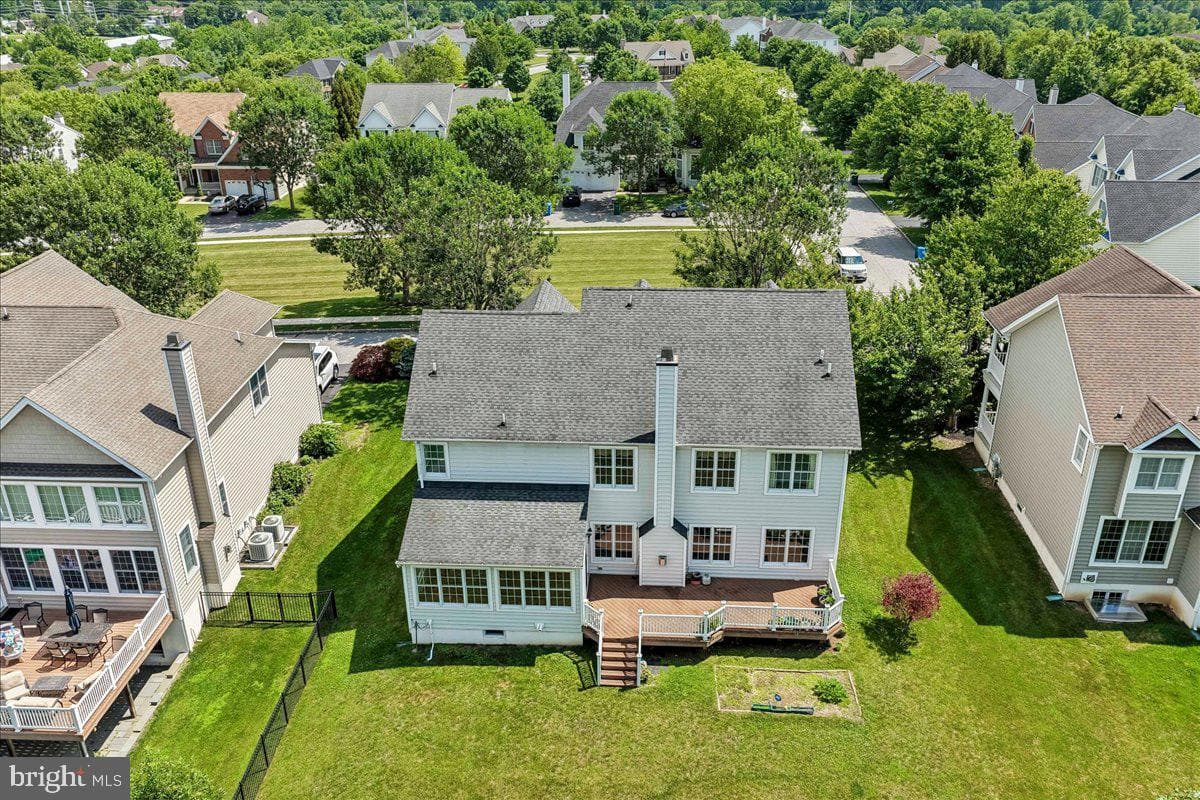 609 Winston Lane photo 35