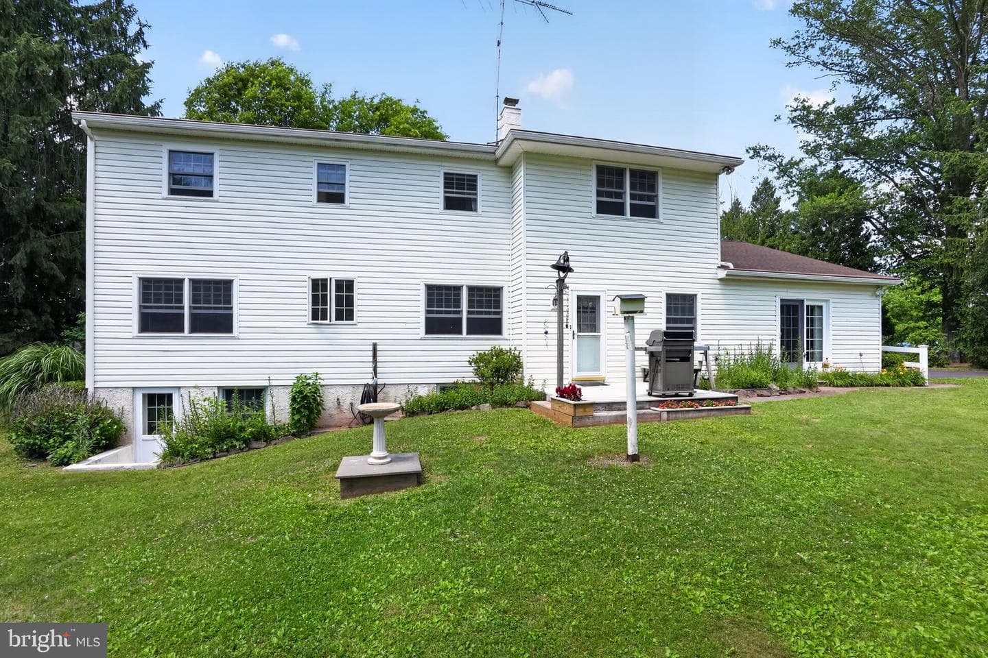 272 Pigeon Creek Road photo 3