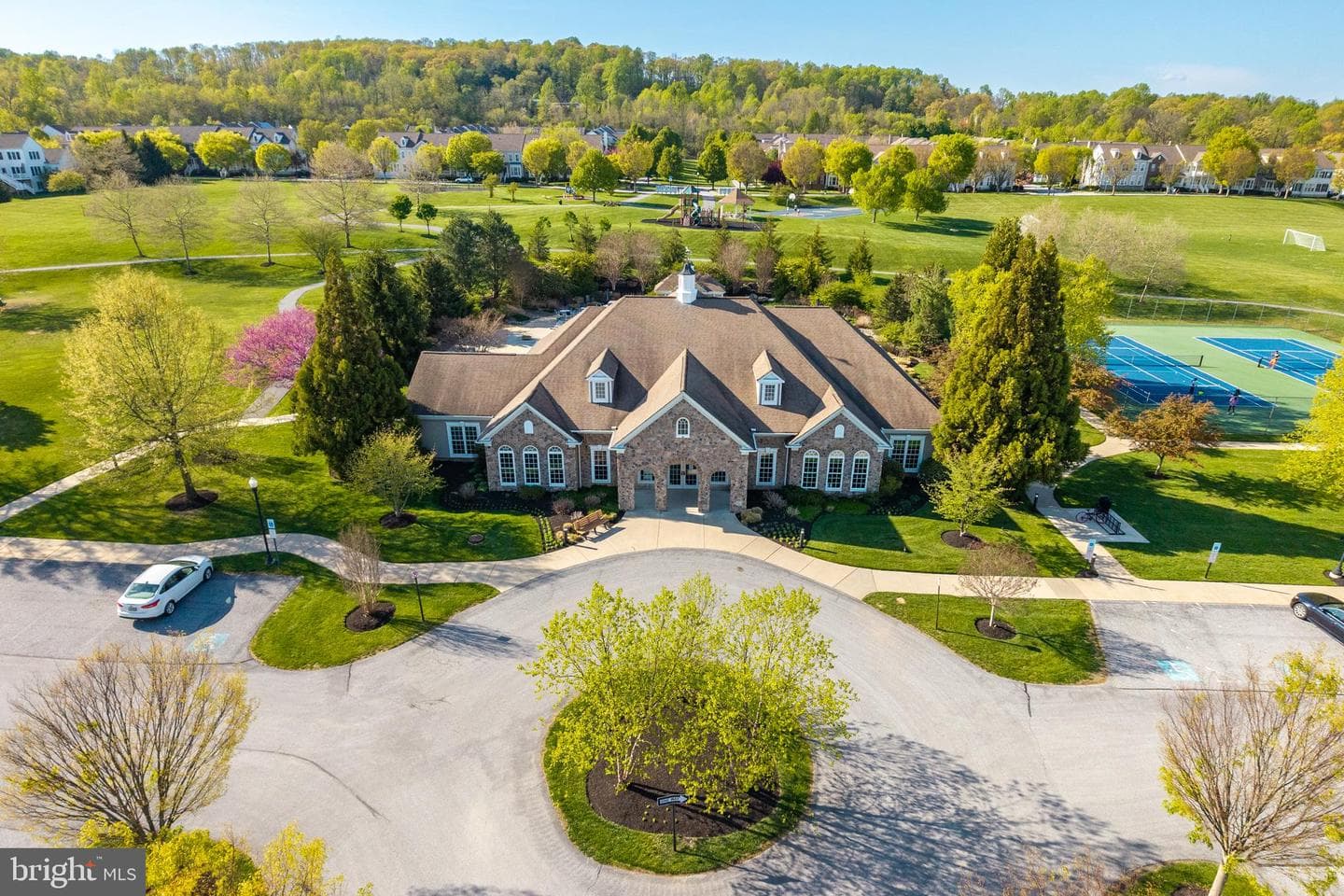 650 Churchill Road photo 43