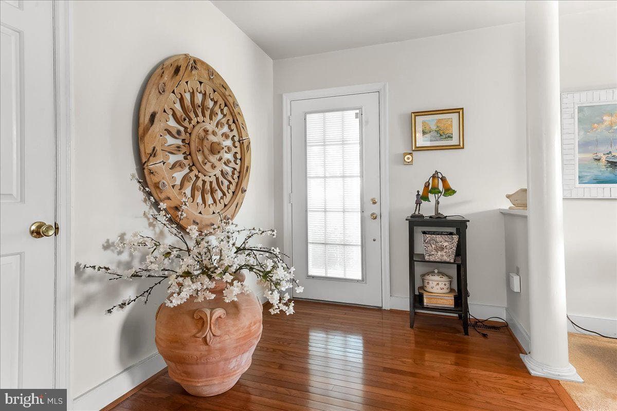 3060 Manor Road photo 3