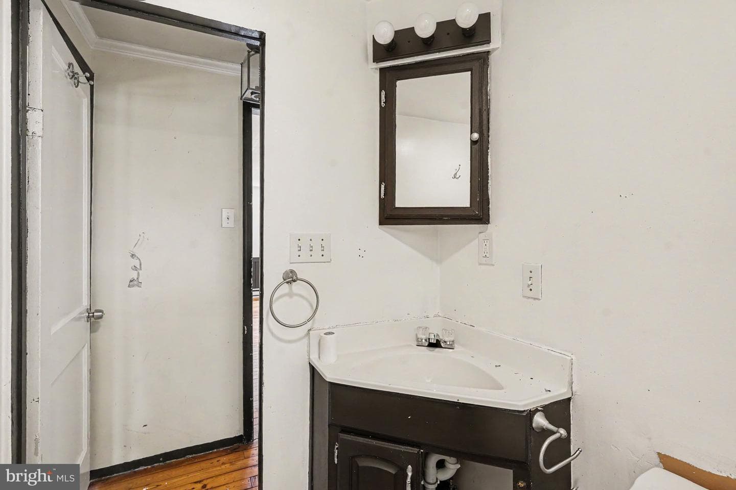 80 Boroline Road photo 21