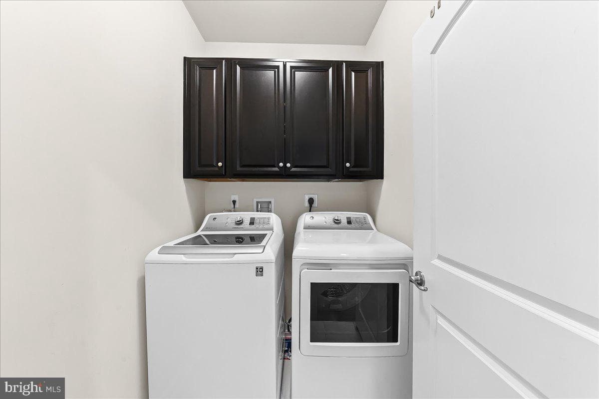 855 Stonecliffe Road photo 24
