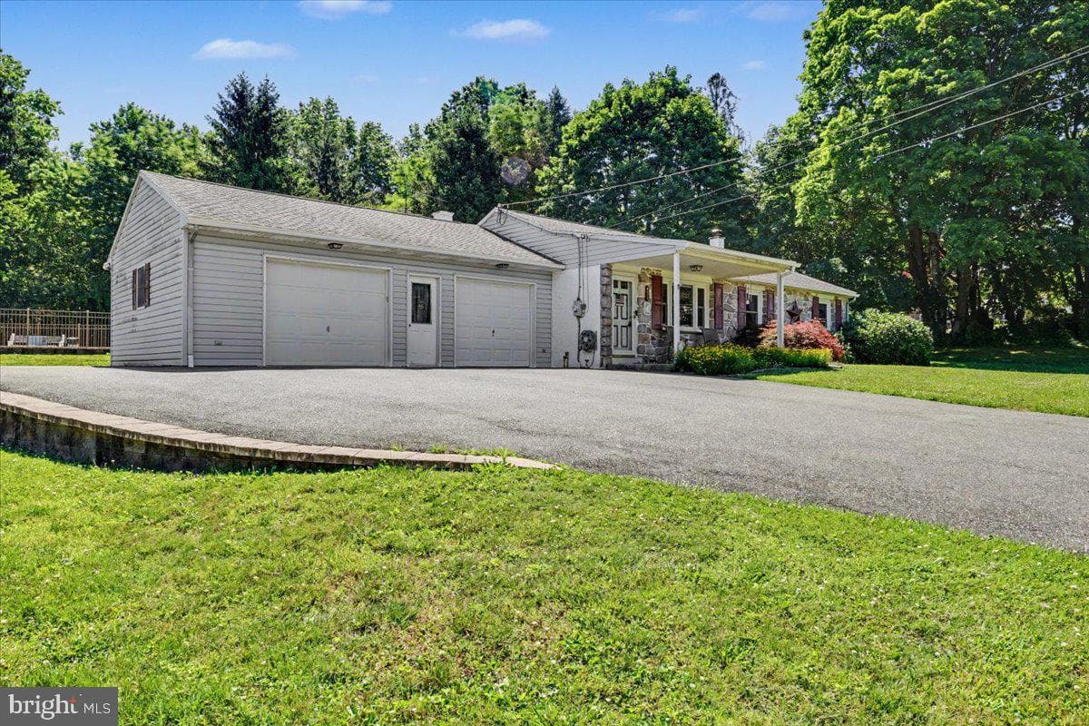 451 Saylors Mill Road photo 3
