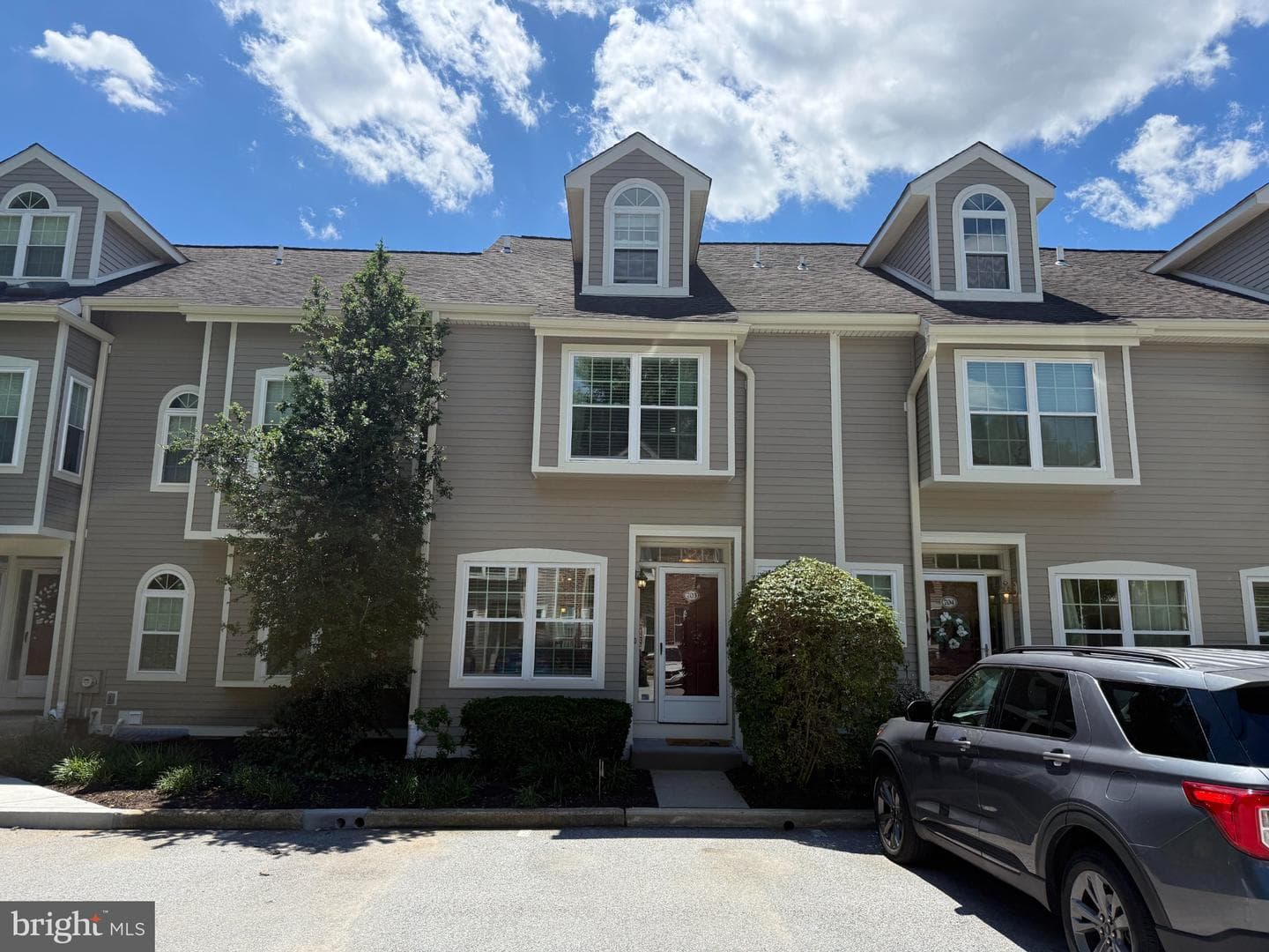 703 Cheswold Court, Chesterbrook