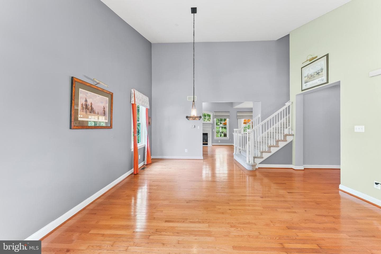647 Martin Drive photo 11