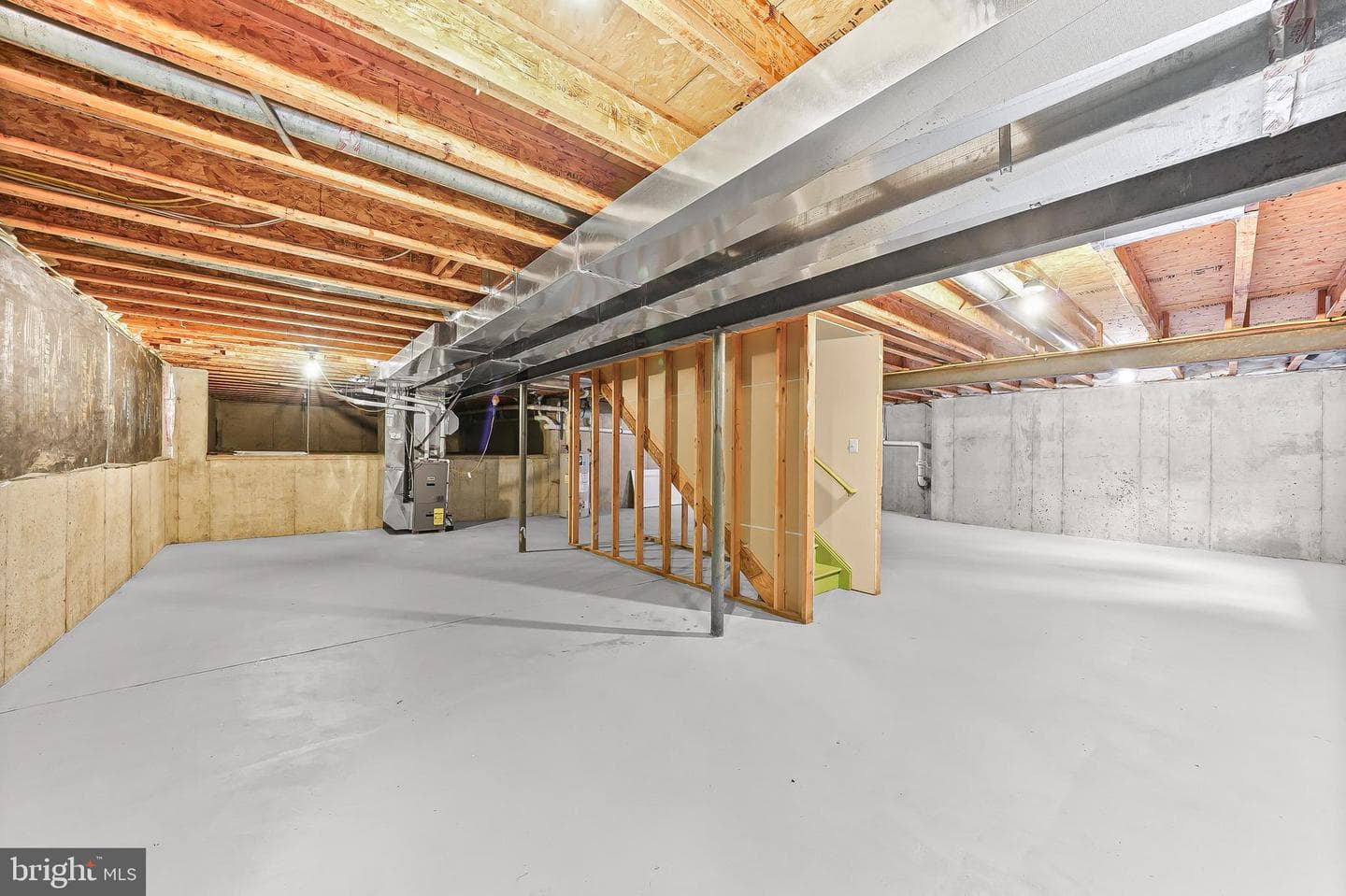647 Martin Drive photo 28