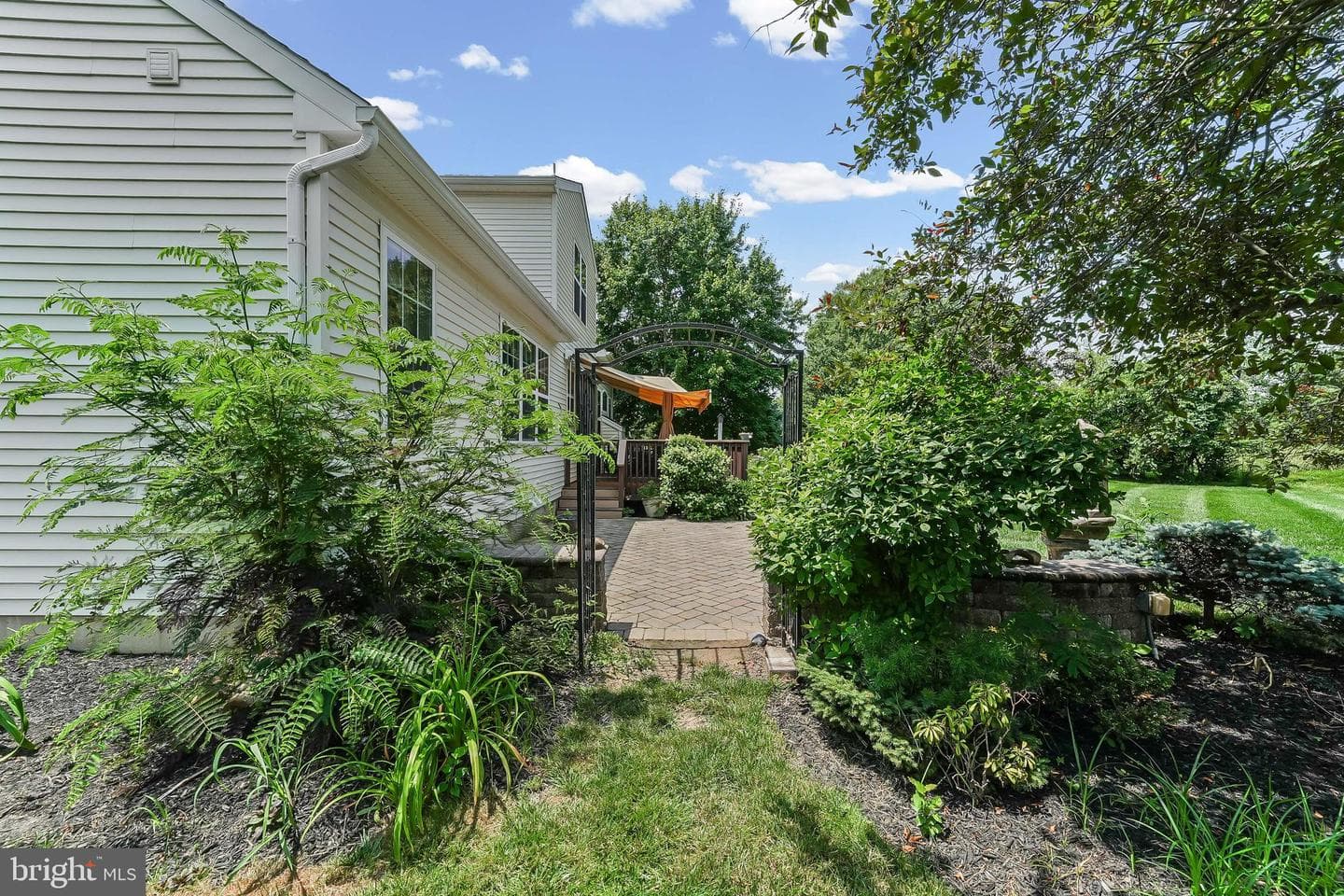 647 Martin Drive photo 29
