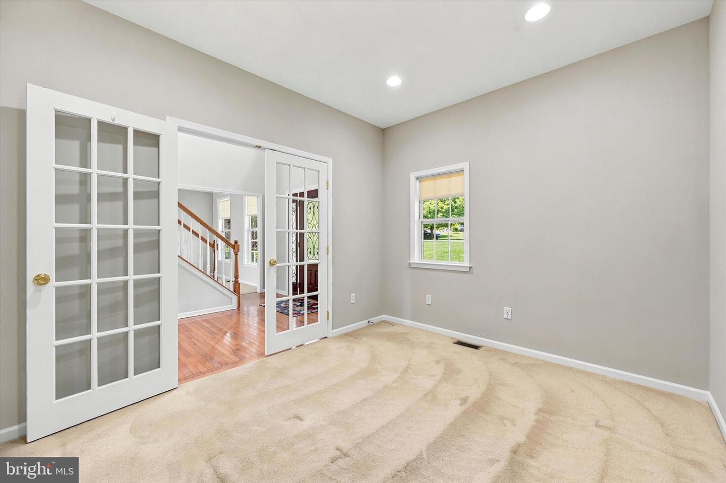 108 Cooper Hawk Drive photo 12
