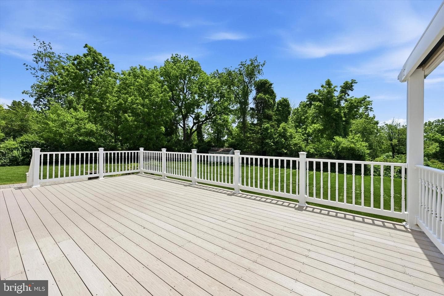 108 Cooper Hawk Drive photo 25