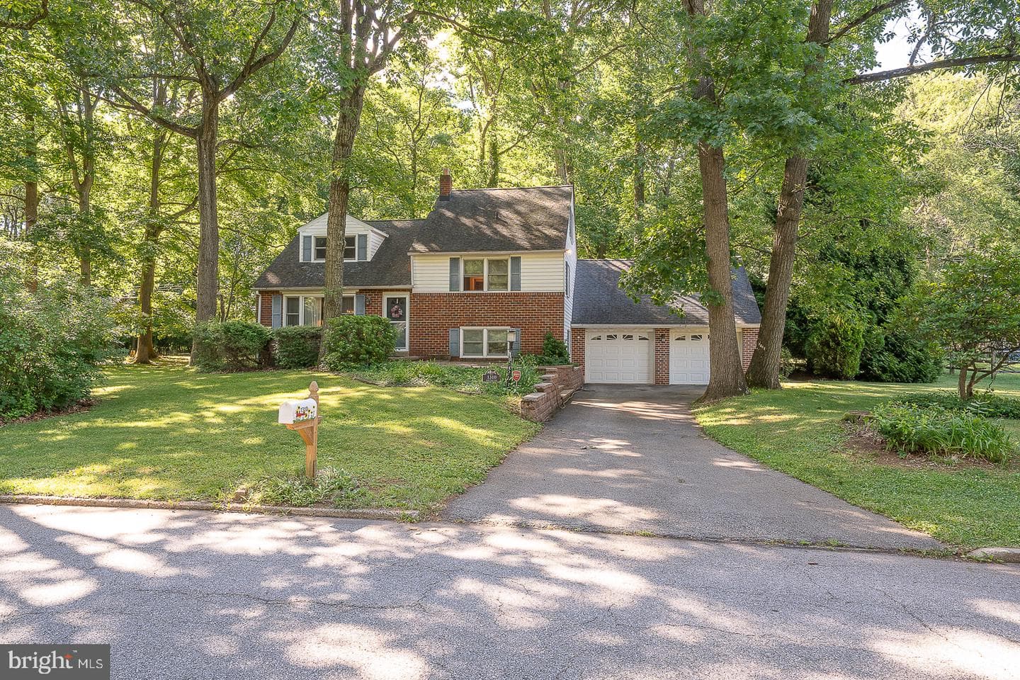 1310 Mary Jane Lane photo 55