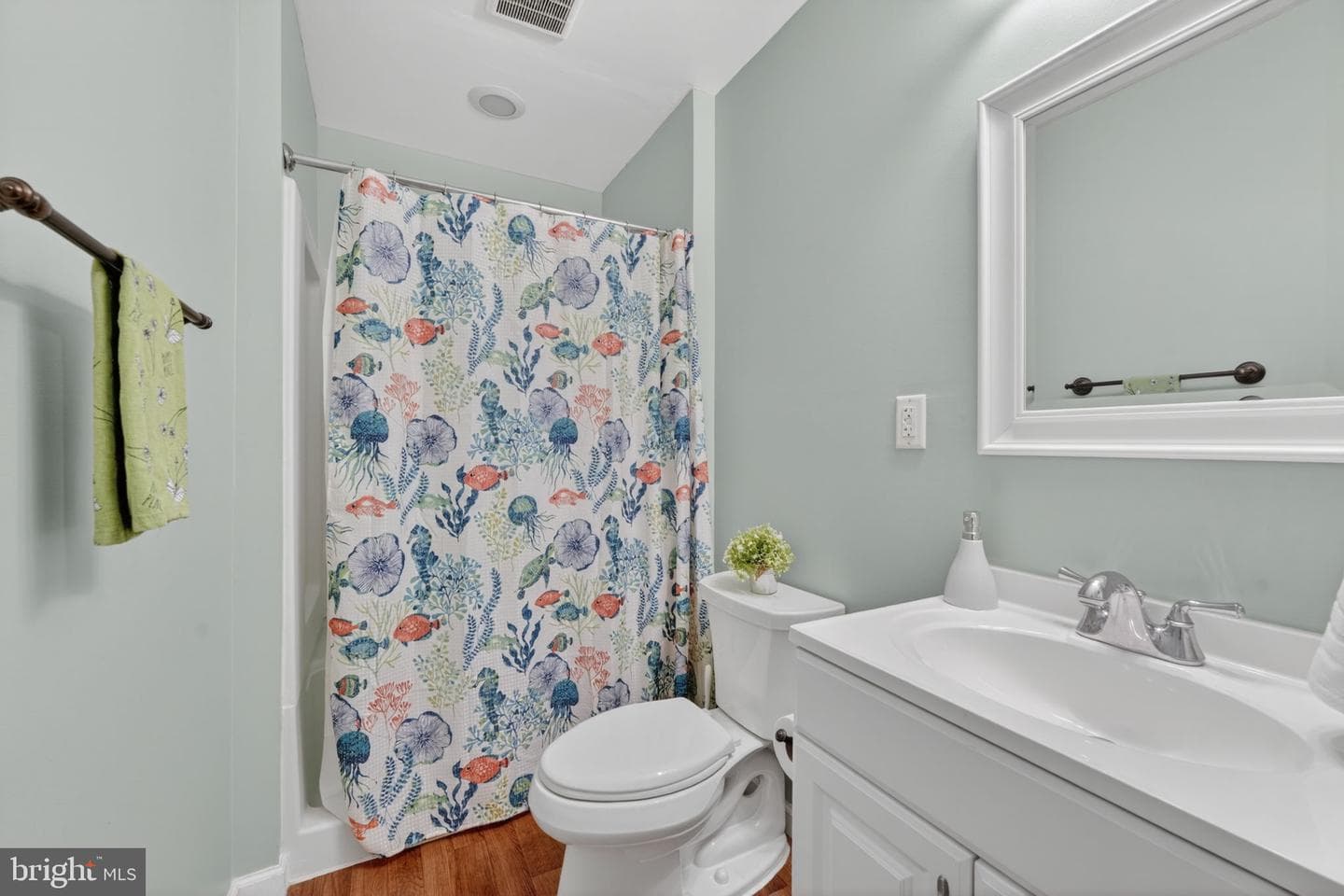 435 Wrigley Boulevard photo 51
